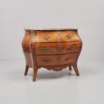 1204 3186 CHEST OF DRAWERS